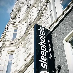 Otel Check-in, Hamburg